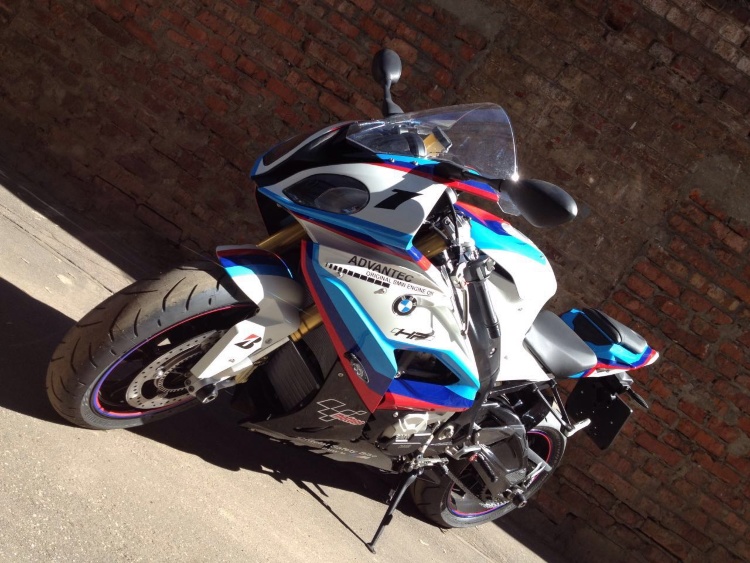 Покраска мотоцикла BMW S1000RR Safety Bike