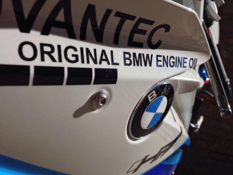 Покраска мотоцикла BMW S1000RR Safety Bike