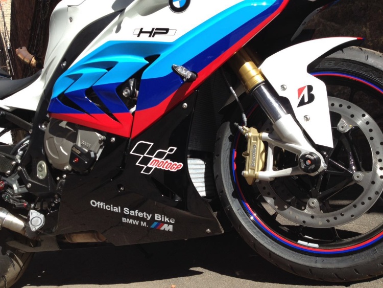 Покраска мотоцикла BMW S1000RR Safety Bike