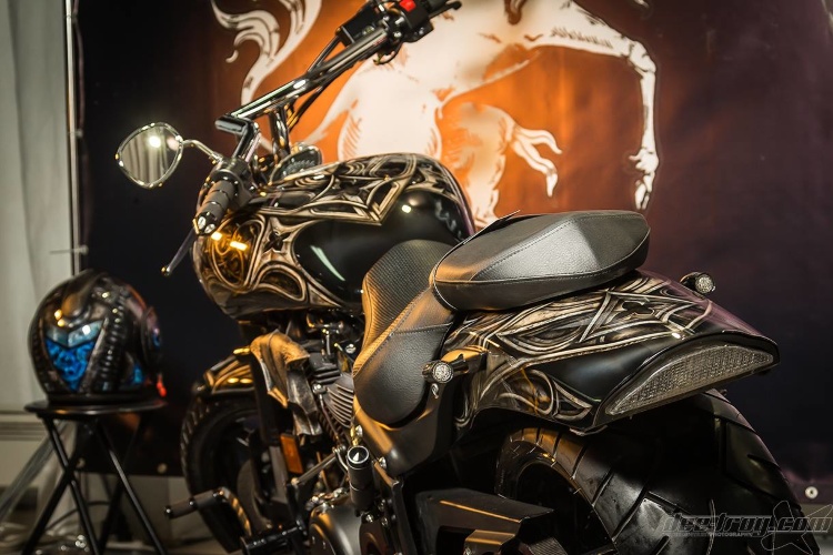 Аэрография и покраска мотоцикла Yamaha Warrior