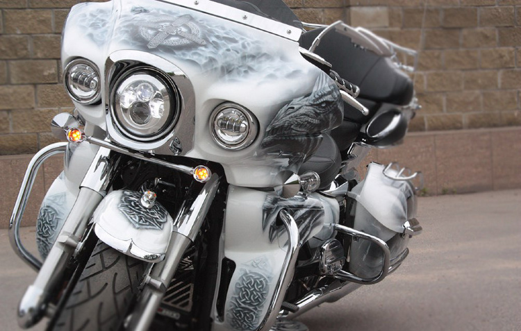 Аэрография и покраска мотоцикла Kawasaki VN 1700