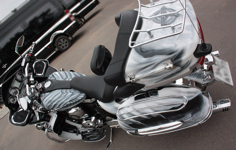 Аэрография и покраска мотоцикла Kawasaki VN 1700