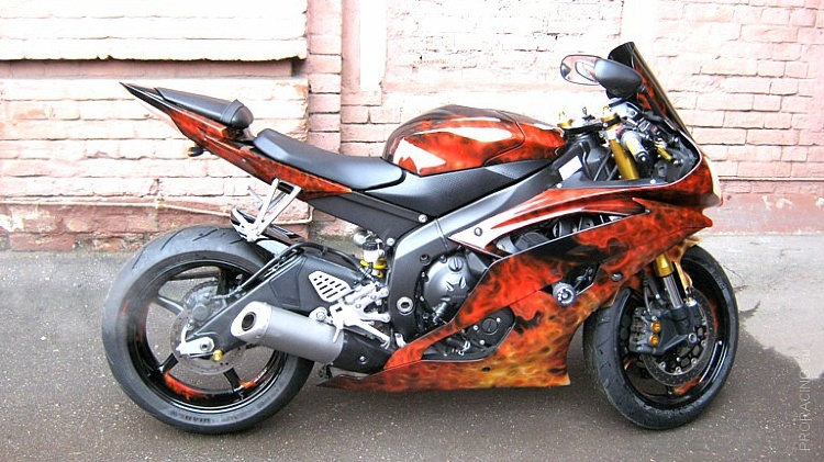 Покраска и аэрография мотоциклa Yamaha R6