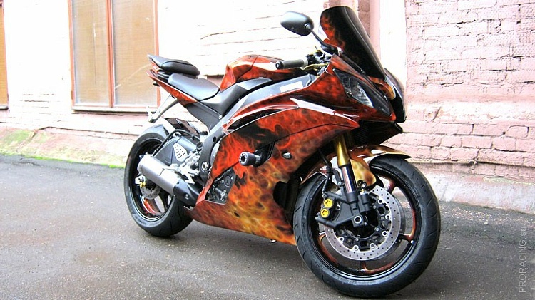 Покраска и аэрография мотоциклa Yamaha R6