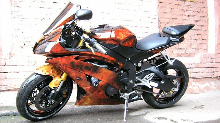 Покраска и аэрография мотоциклa Yamaha R6