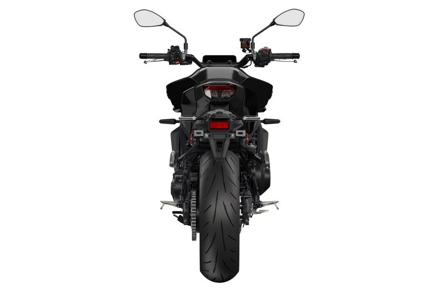 Yamaha MT-09 — вид спереди